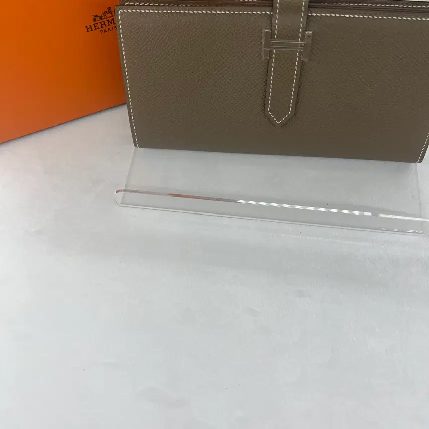 에르메스 정품 베안 장지갑 에토프 은장 새상품 사진 1