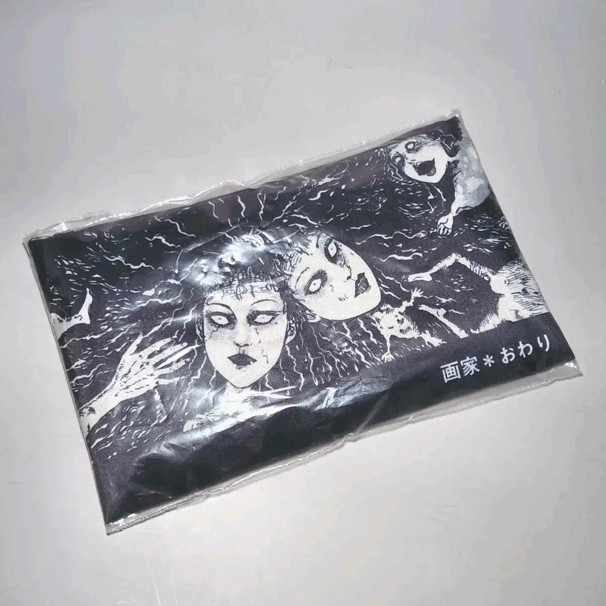 이토준지 토미에, 소이치 나일론 쇼핑백