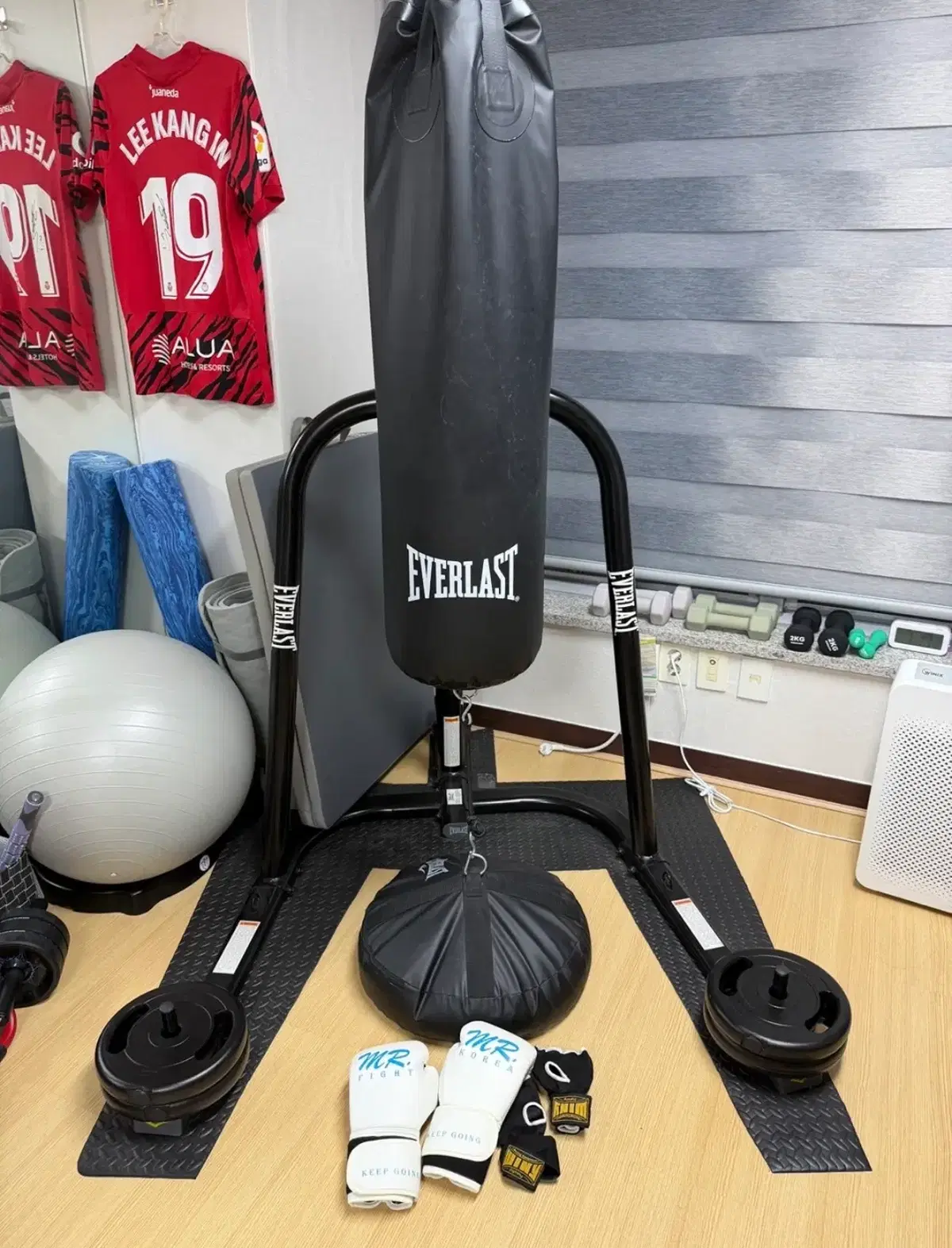 복싱 샌드백 세트(글러브, 고정용헤비백, 원판 포함 전체/해체 가능/직접 픽업 용산역 근처)