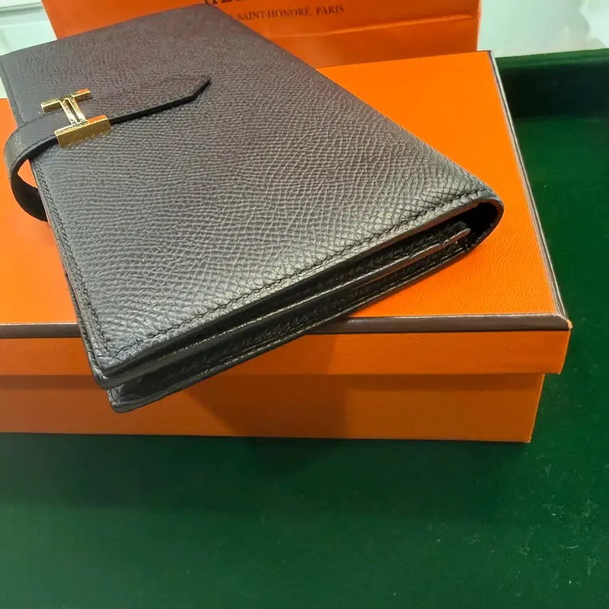 에르메스 정품 베안 장지갑 블랙 금장 사진 6