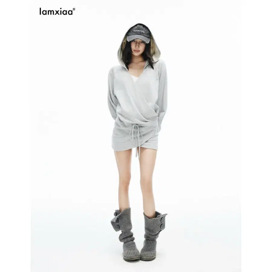 IAMXIAA 아엠시아 후드 스웨트셔츠 그레이 테리 코튼 루즈핏 바디콘 스웨트셔츠