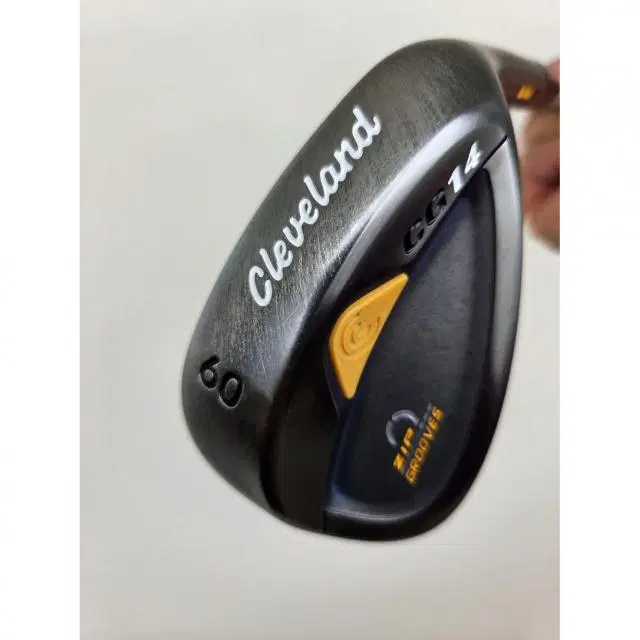 클리브랜드 CG14 BLACK ZiP Grooves 60도 로브 웨...