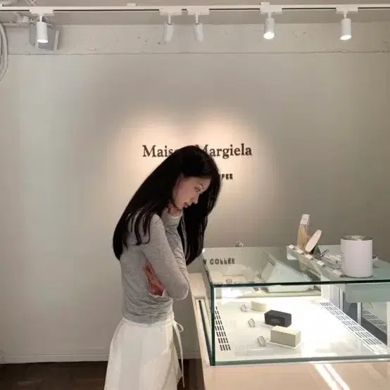 르플레인 The layer tee 더레이어티 그레이
