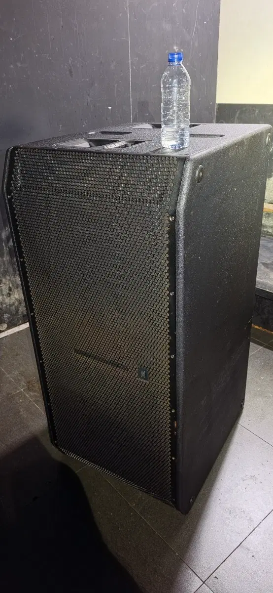 JBL 스피커 SRX828S 서브우퍼 클럽 업소사용 2개 세트