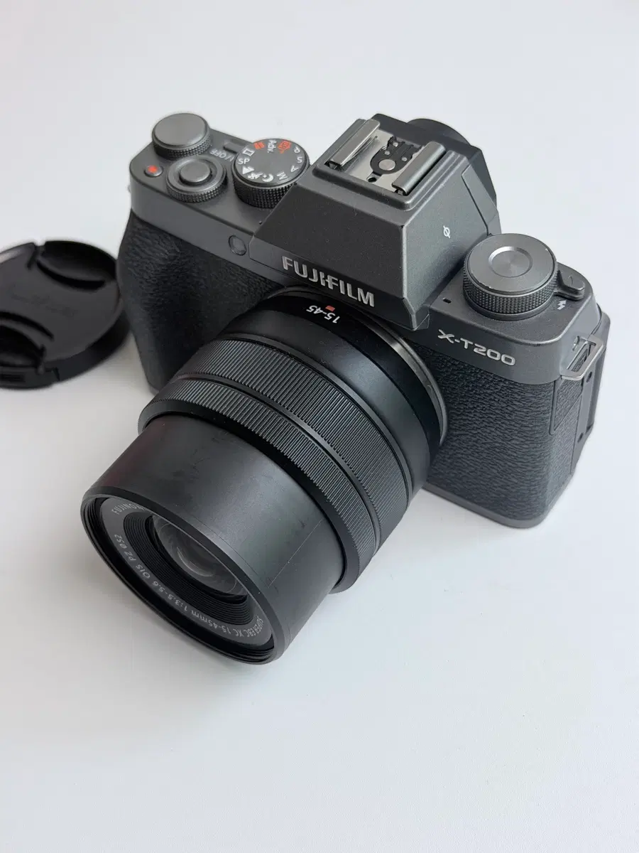 후지필름 X-T200 미러리스 카메라 XC 15-45mm 렌즈 포함
