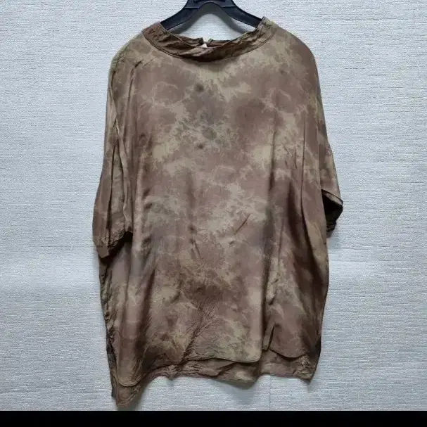 x136 인견 블라우스