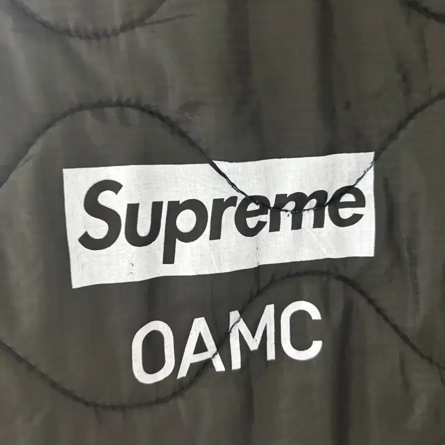 슈프림 OAMC 라이너