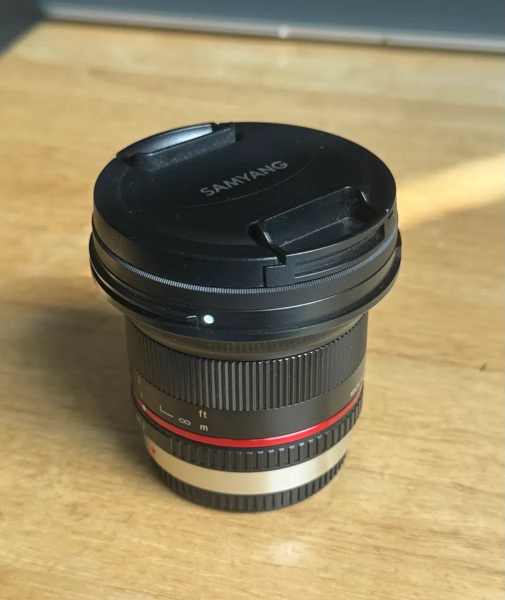 삼양 12mm f2 ncs cs 마이크로포써드