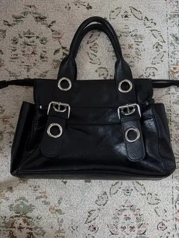 shaggie brandy melville 블랙 핸드백