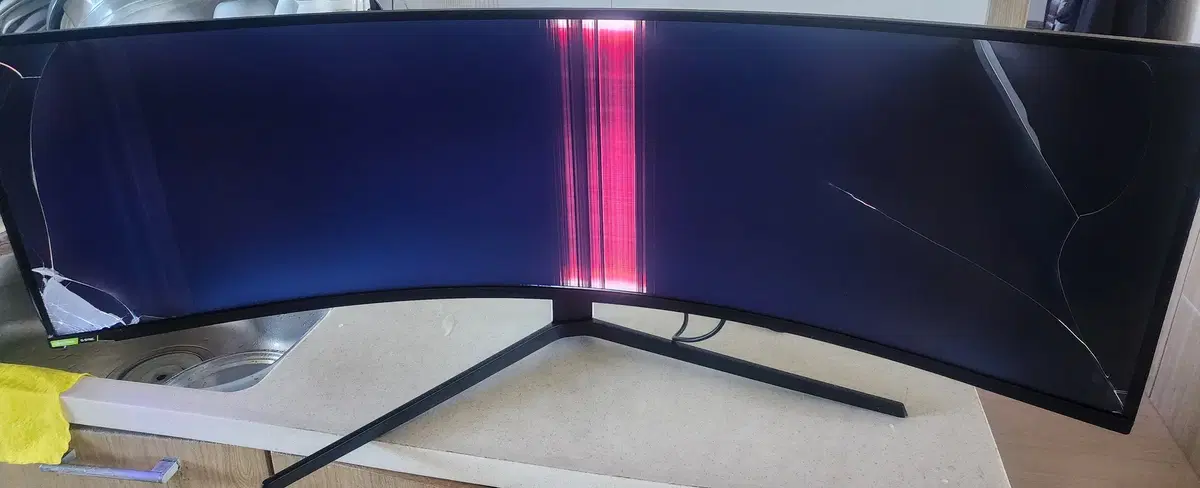삼성 오디세이 G9 49인치 G95T LC49G95TSSKXKR 부품용 판매합니다