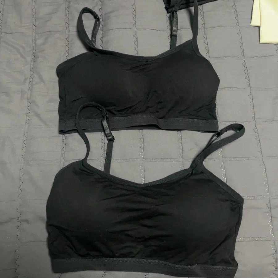 블랙 스포츠브라 2개  미사용 새상품 각각개별