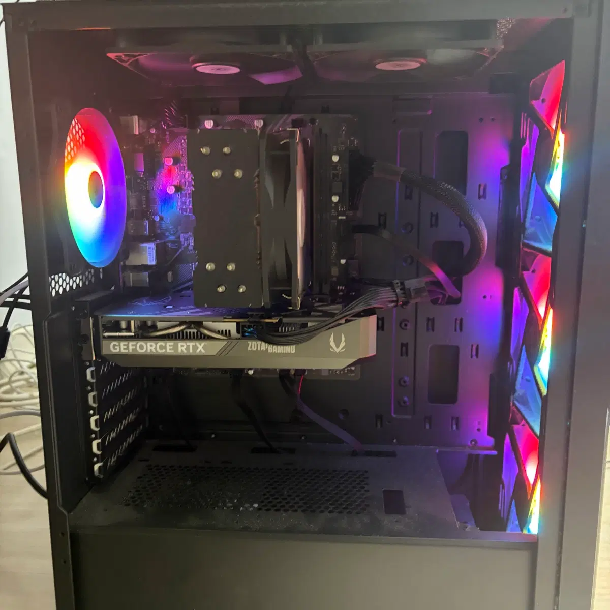 고사양 데스크톱 RTX5060(2031년보증)/1.5TB/16GB/I5-11400F