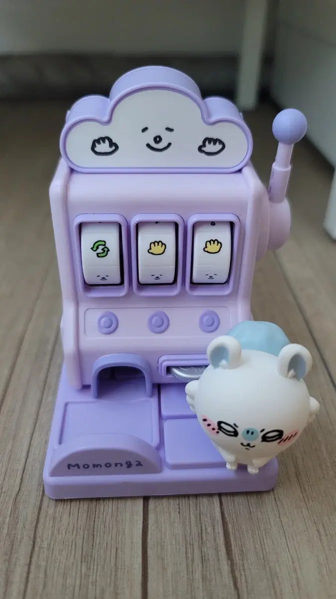 모몽가슬롯머신 인형 치이카와 피규어
