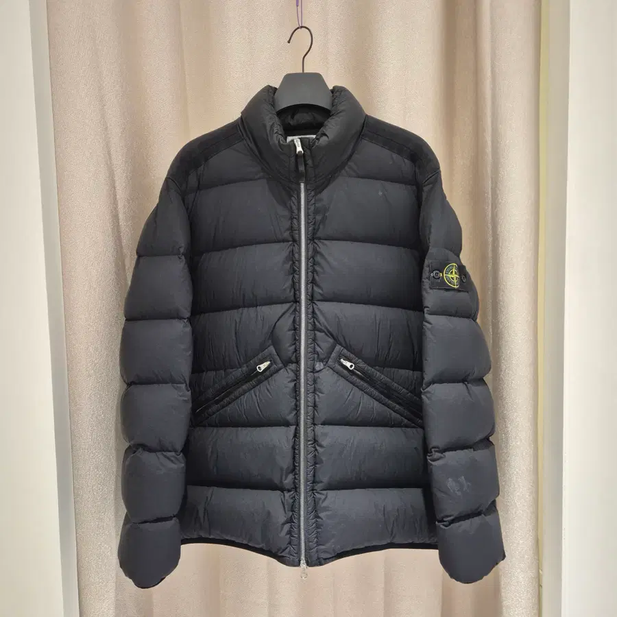 (3XL)스톤아일랜드 심리스 터널 나일론 다운 패딩 블랙