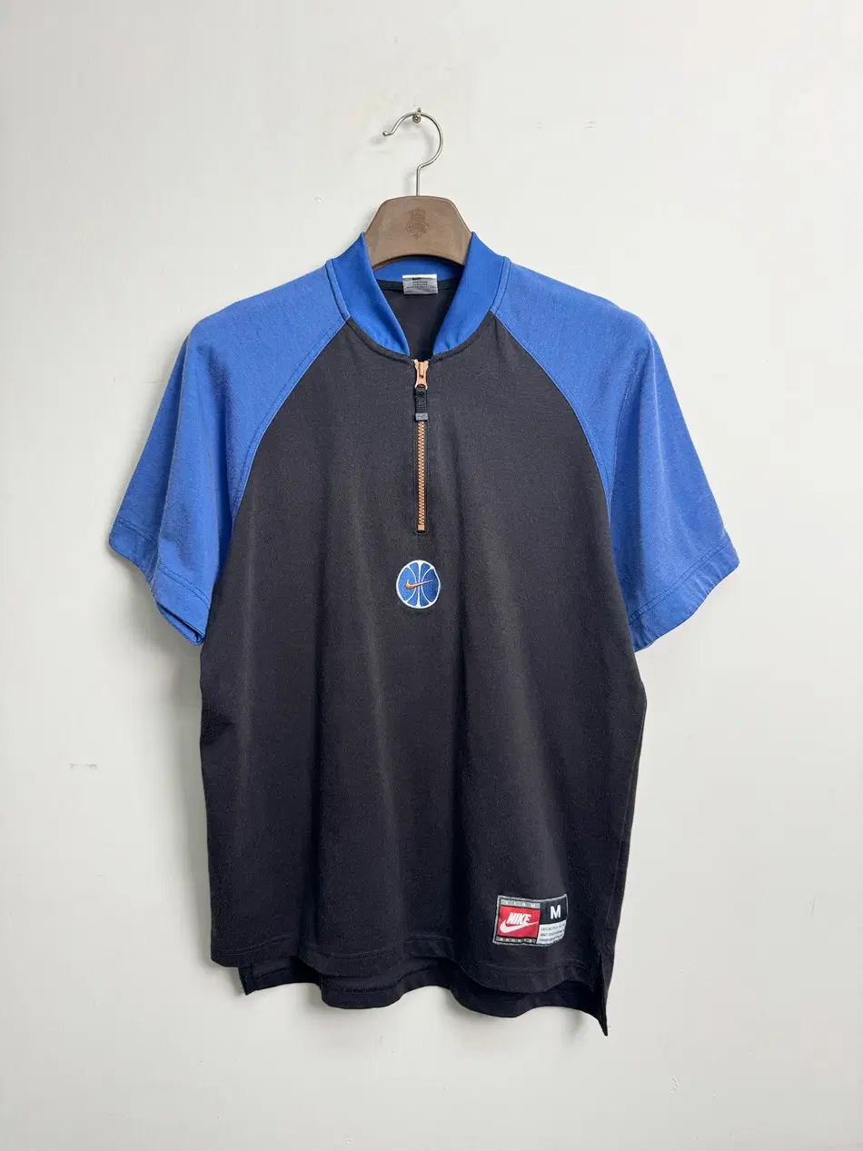 나이키 (Nike) 2000년대 올드스쿨 농구 라인 하프집업 반팔 웜업 저지 (표기 M / 남성 95-100 추천)