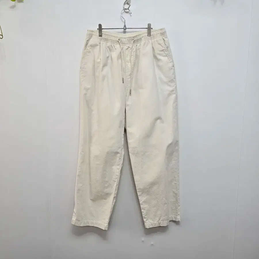 수아레 SUARE 밴딩 배기 팬츠