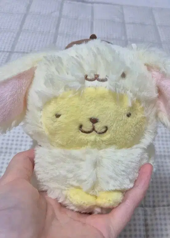 산리오 폼폼푸린 이스터 인형