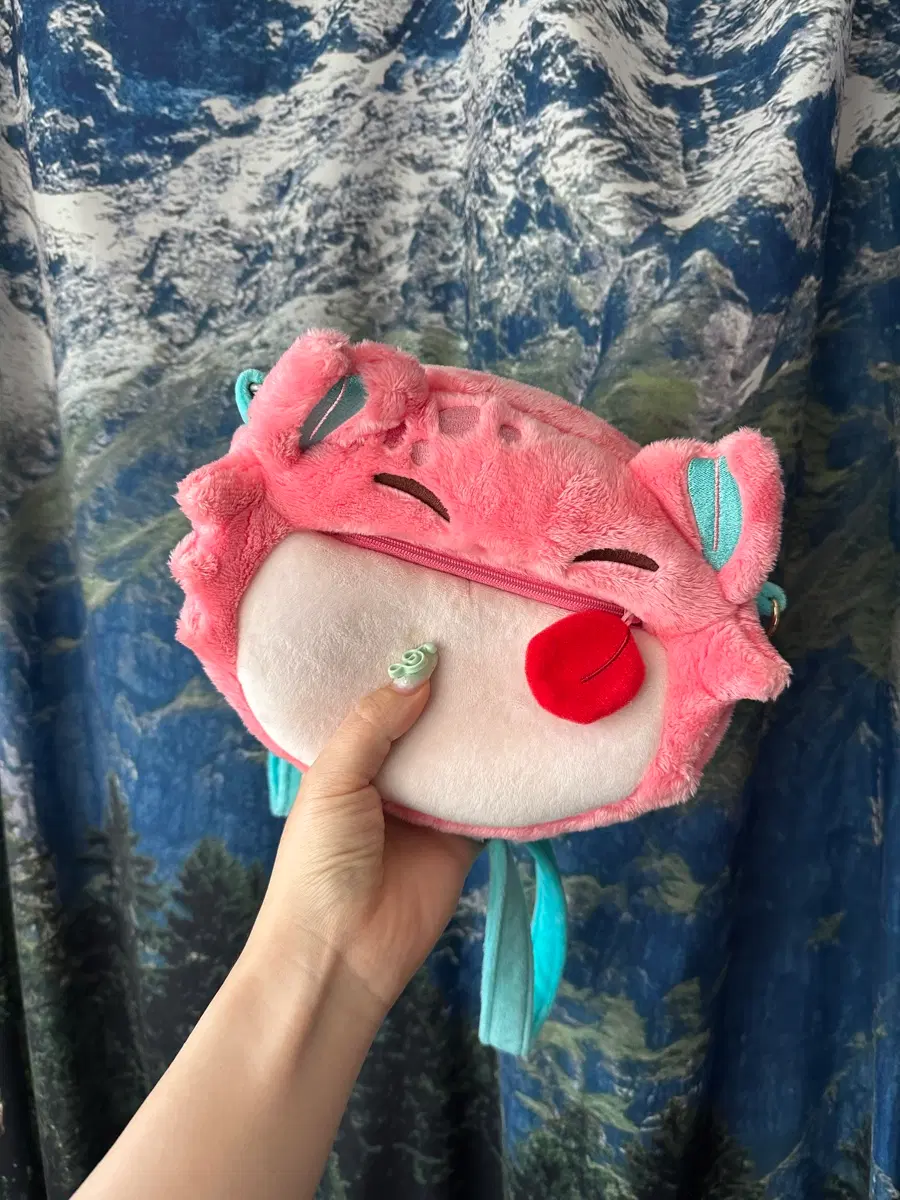 롤 TFT 배불뚝이 슬링백 가방