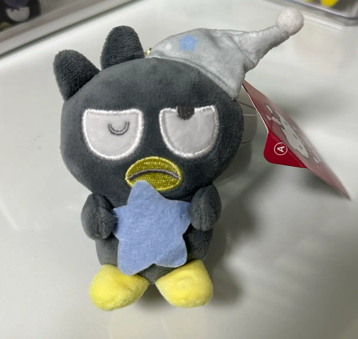 산리오 배드바츠마루 파자마 인형 키링