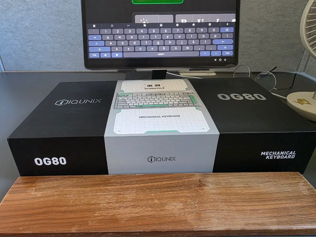 아존 아이오닉스 OG80 기계식 키보드