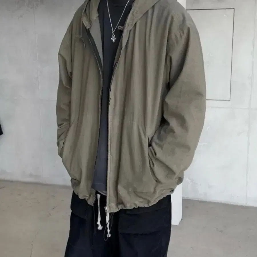 [2] 폴리테루 집후디 파카 카키베이지 24fw