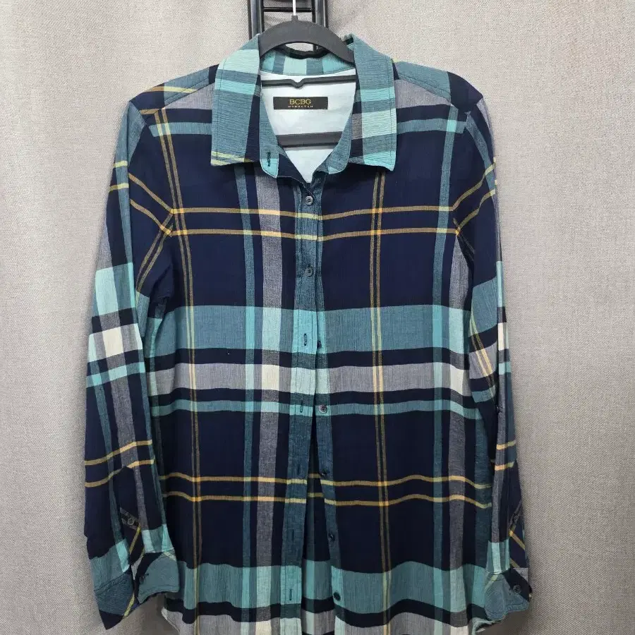 BCBG 모노그램 체크 셔츠