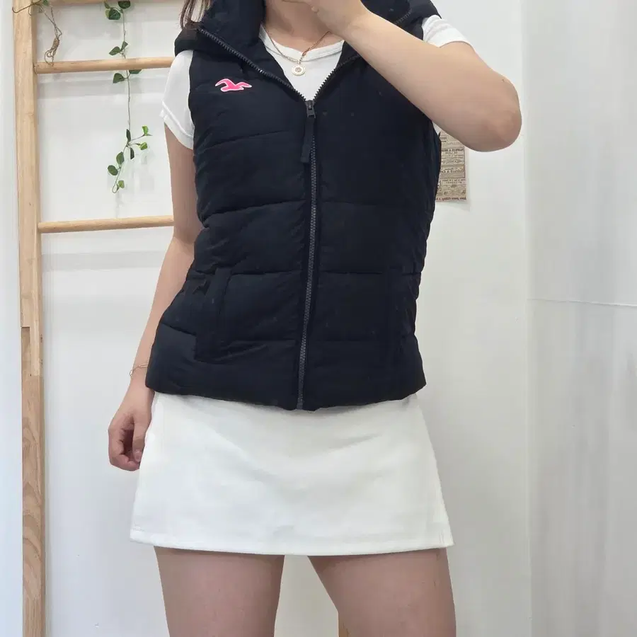 [S] 딱붙 슬림핏 홀리스터 y2k 후드 패딩 베스트/조끼 네이비