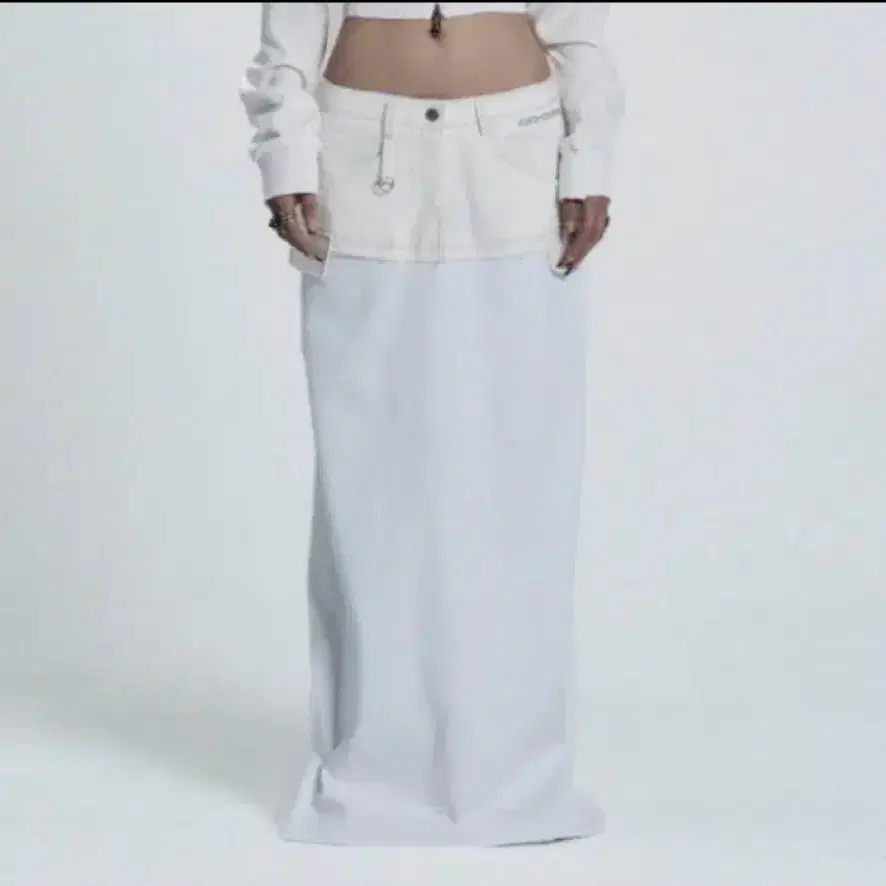 [새상품]오도어 캐스톤 롱스커트 화이트1