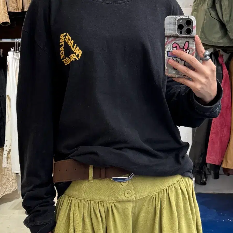 Palace 팔라스 옐로우 트라이퍼그 롱슬리브 블랙