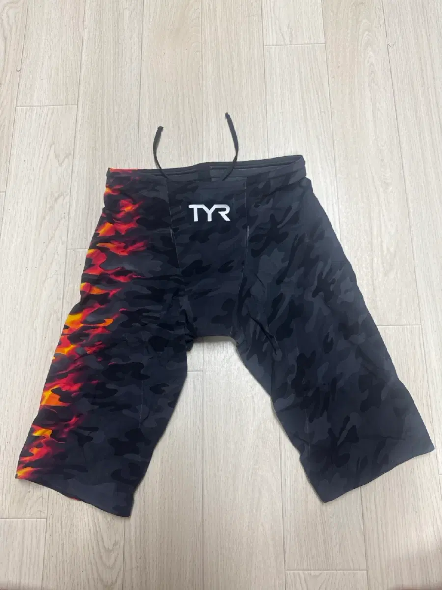 TYR 벤조 하이웨이스트 수영복 대회복 경기복 시합복