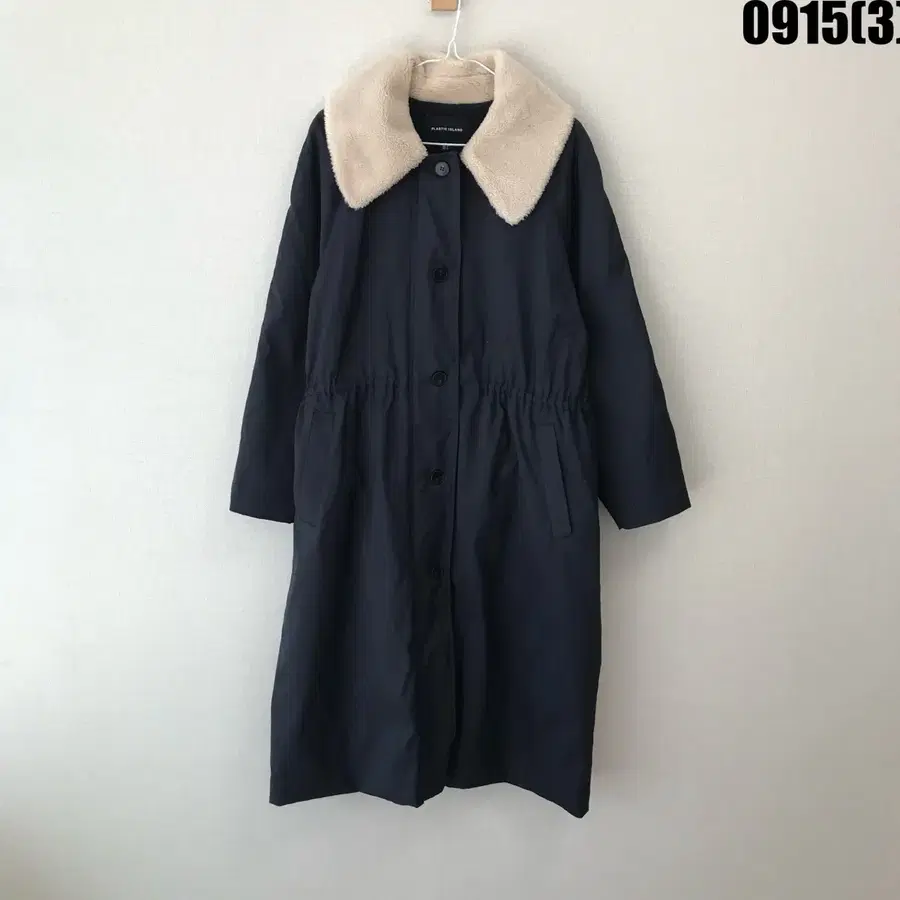 플라스틱 아일랜드 롱야상 M