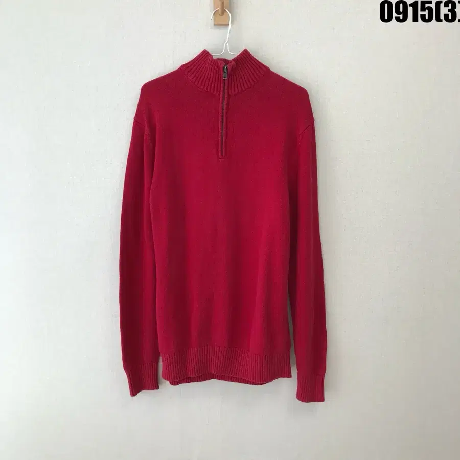 GAP 빨간색 반집업 니트 L