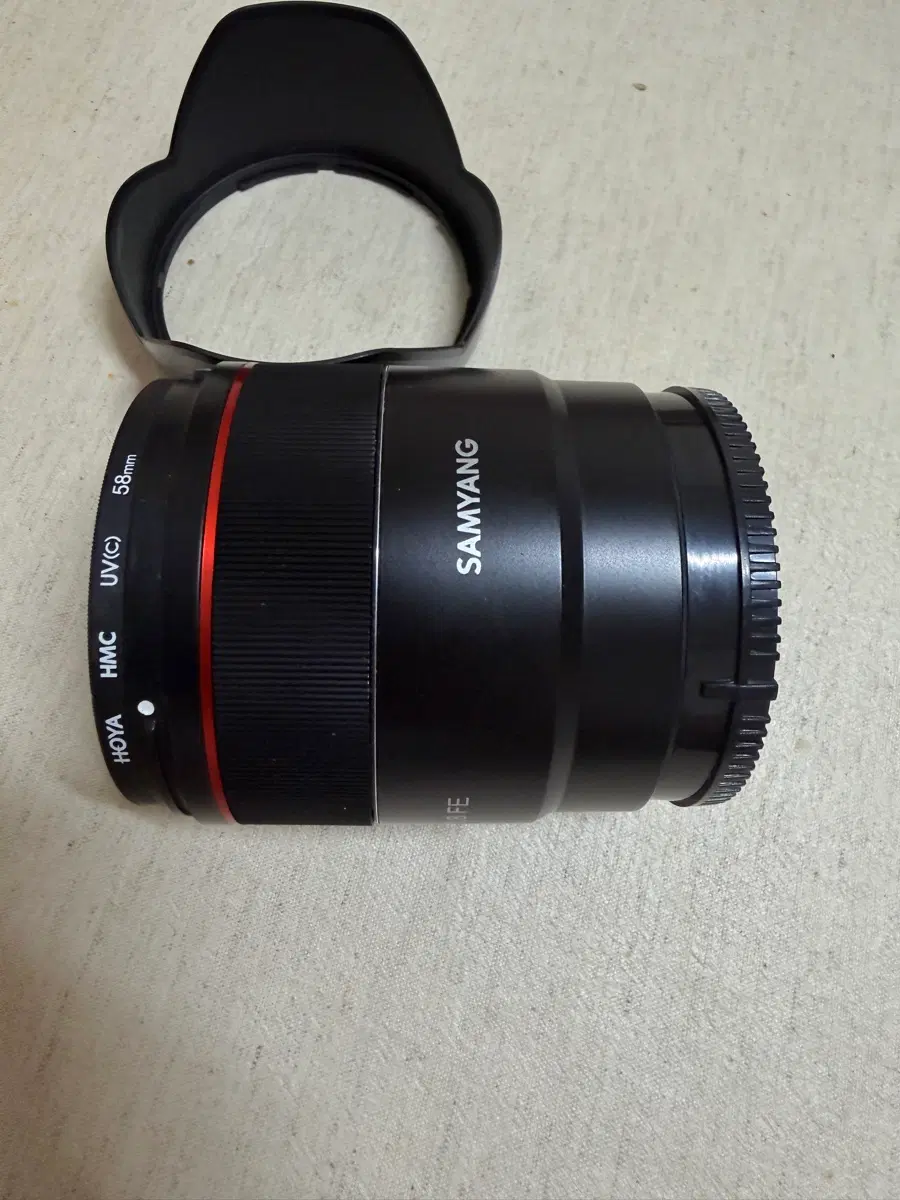 삼양af35mm f1.8 렌즈팝니다.(소니마운트)