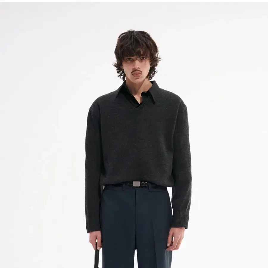 [2]타일레 파르마 울 브이넥 PARMA WOOL TL CLASSIC V-NECK SWEATER CHARCOAL