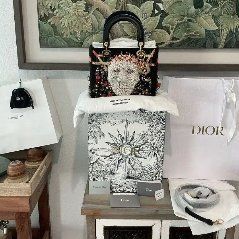 디올 한정판 DIOR Christian Dior 레이디 아트 4 사진 3