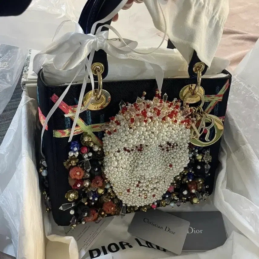 디올 한정판 DIOR Christian Dior 레이디 아트 4 사진 7