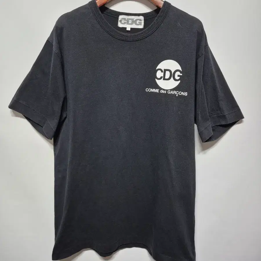 [남자L]꼼데가르송 CDG 반팔티 블랙