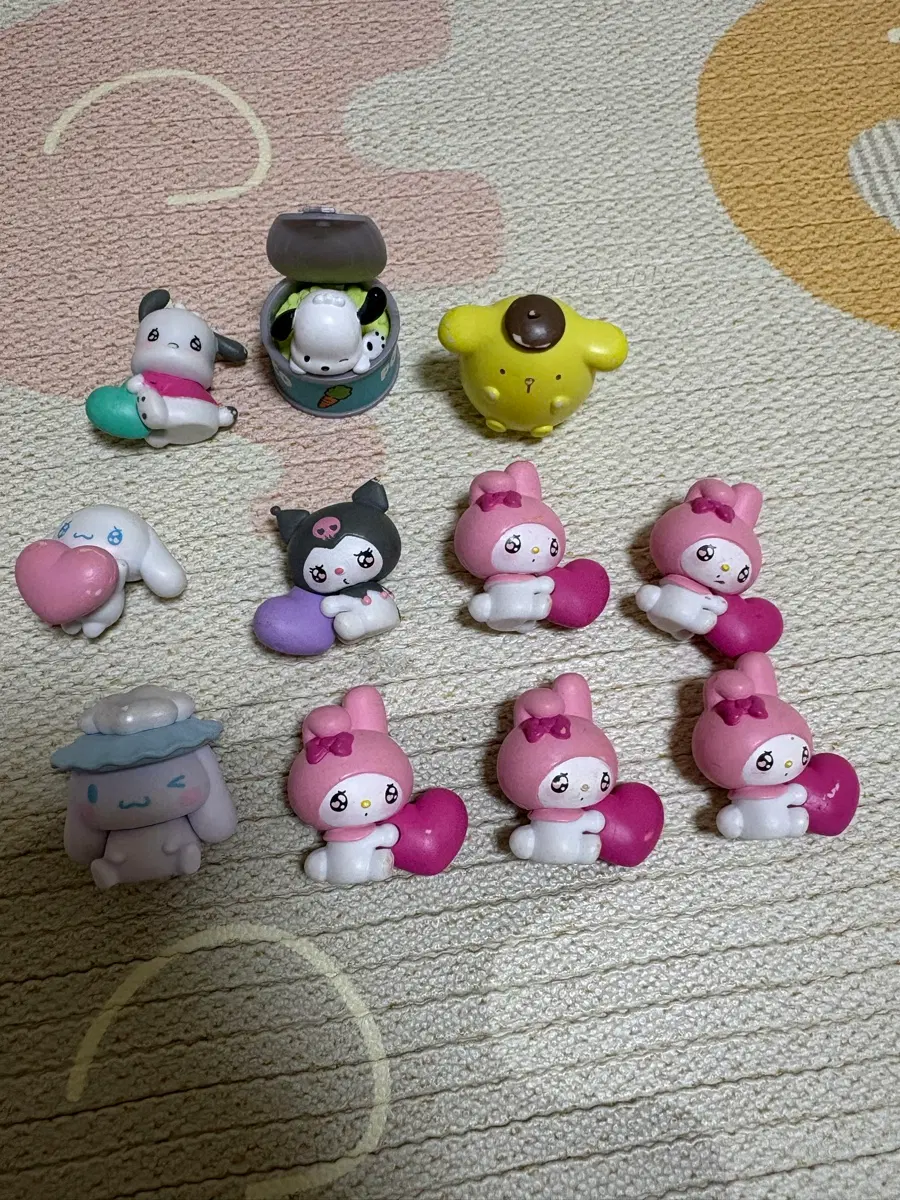 산리오 시나모롤 쿠로미 마이멜로디 피규어