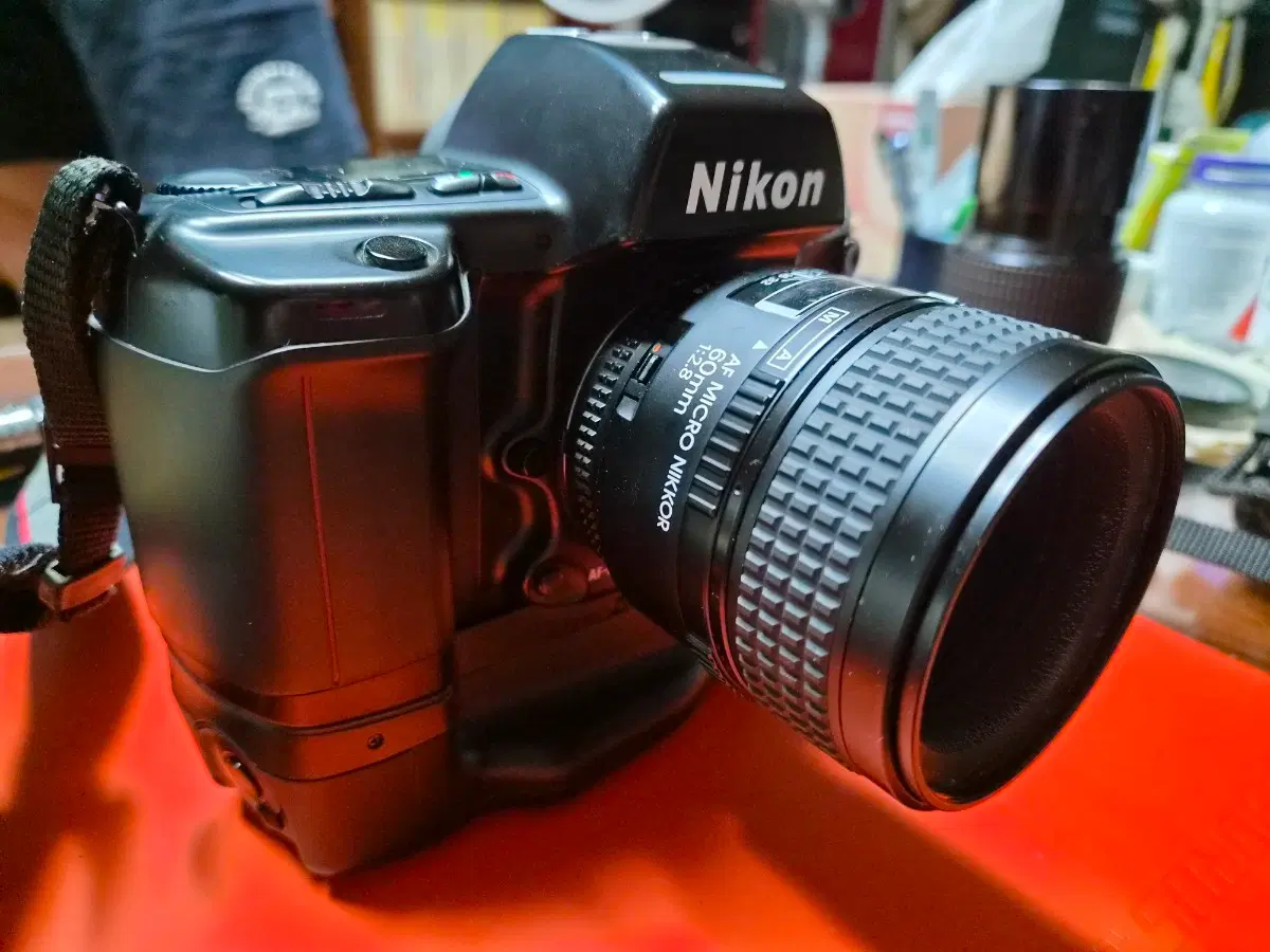 니콘 F90X+ AF Micro Nikkor 60mm F2.8+배터리그립