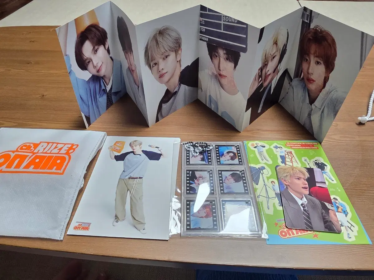 라이즈 3주년 입장선물 분철