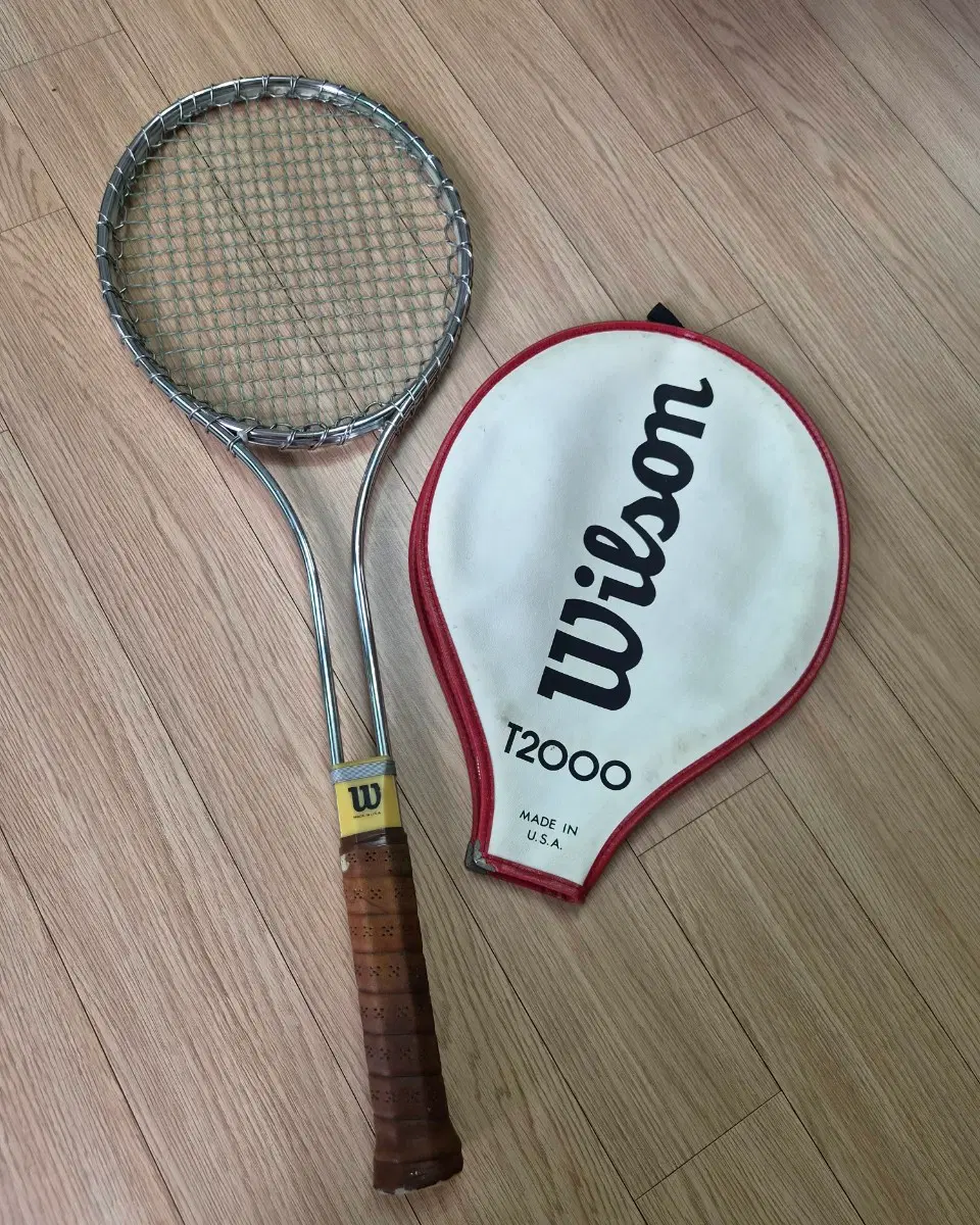 윌슨 T2000