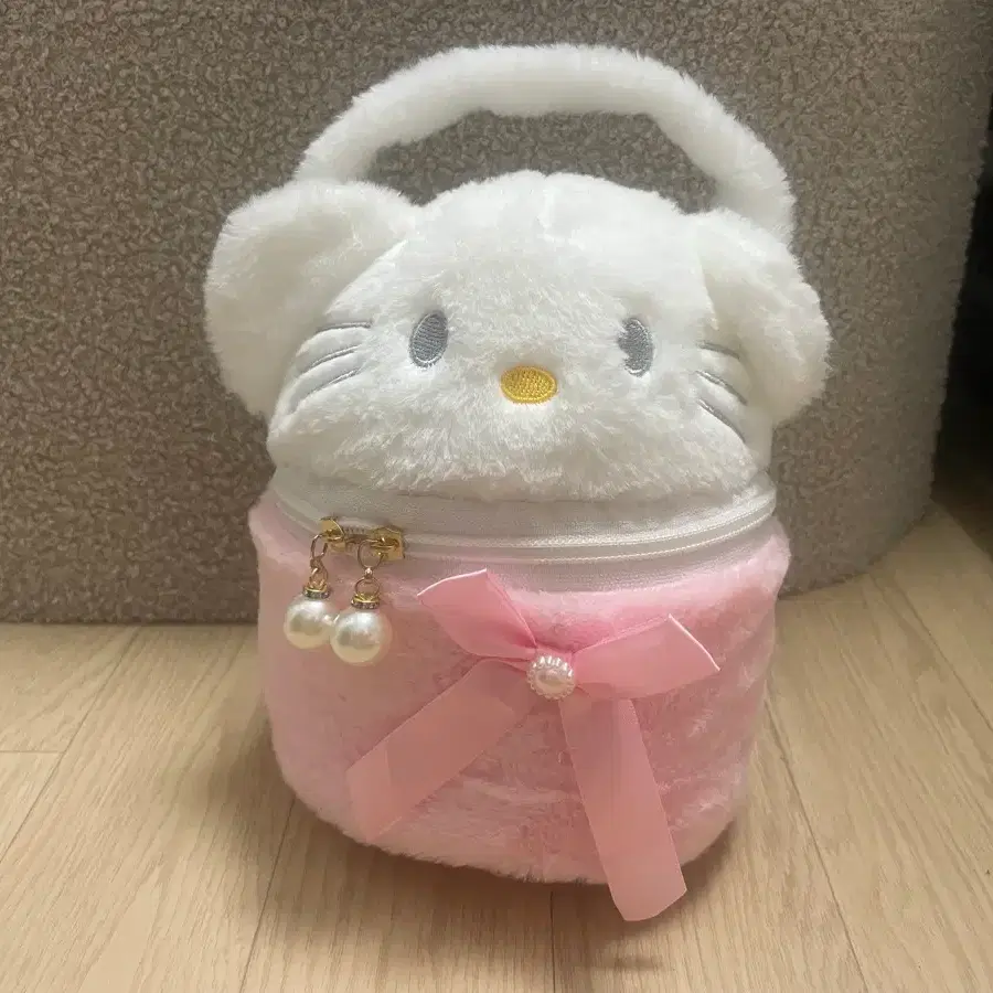 헬로키티 인형 파우치