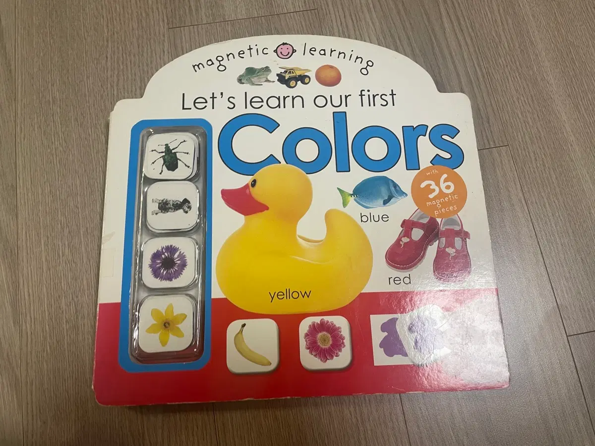 Let's learn our first colors / 유아 영어 자석 보드북