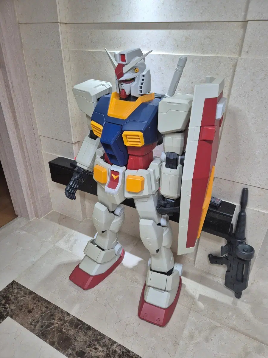 HY2M Hyper Hybrid Model 1/12 건담