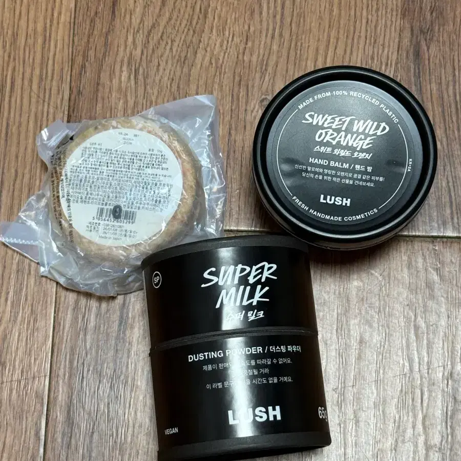 러쉬 더스팅파우더,샴푸바,핸드밤 일괄