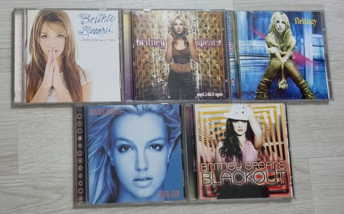 브리트니 스피어스 1-5집 (개봉 CD)