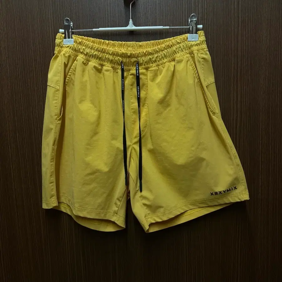젝시믹스 반바지