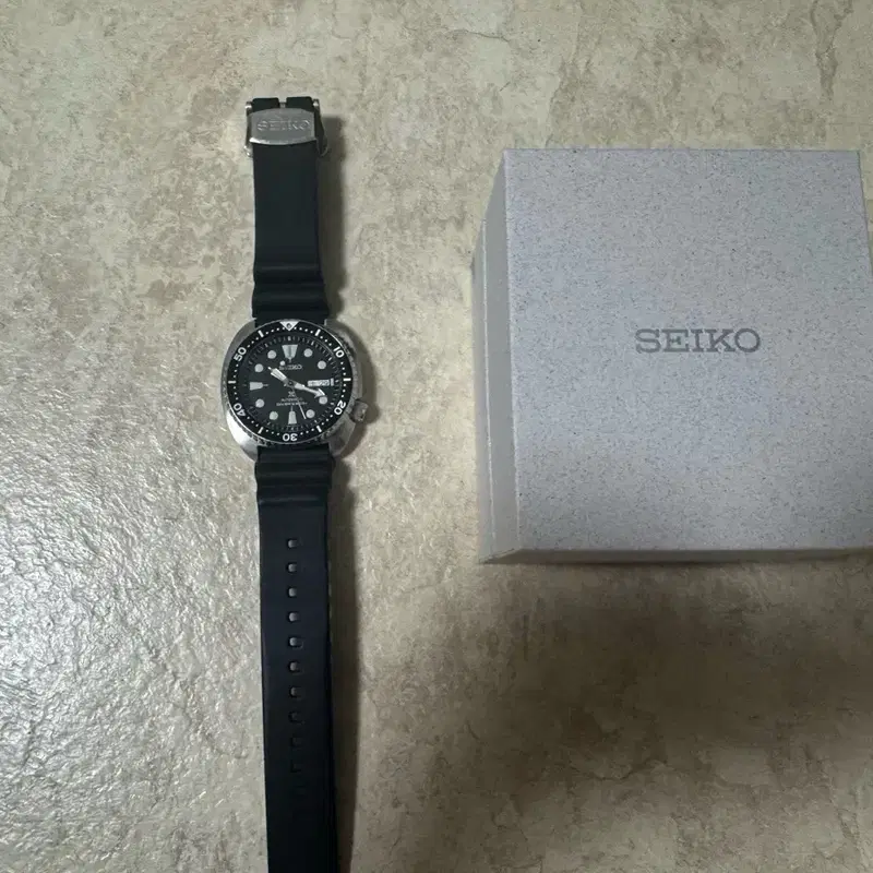 세이코 터틀 SRPE93K1 한국 공홈 한자판