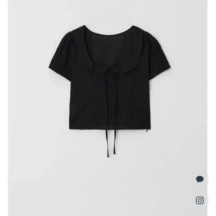 [택달린 새상품] 윤슬샵 margot crop blouse 블랙