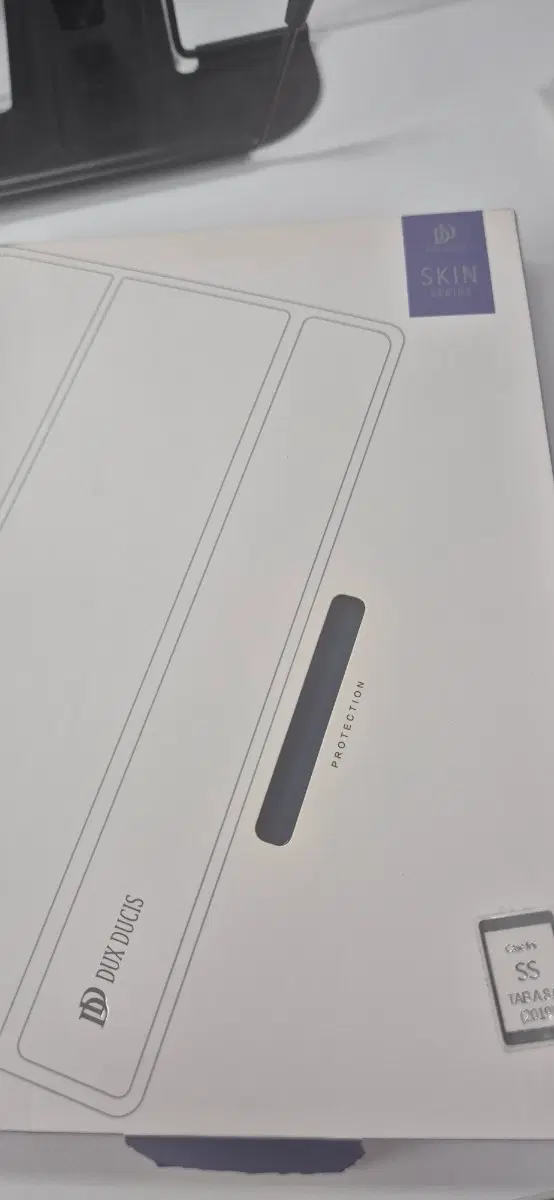 갤럭시탭a8 2019 블랙 스탠딩 케이스